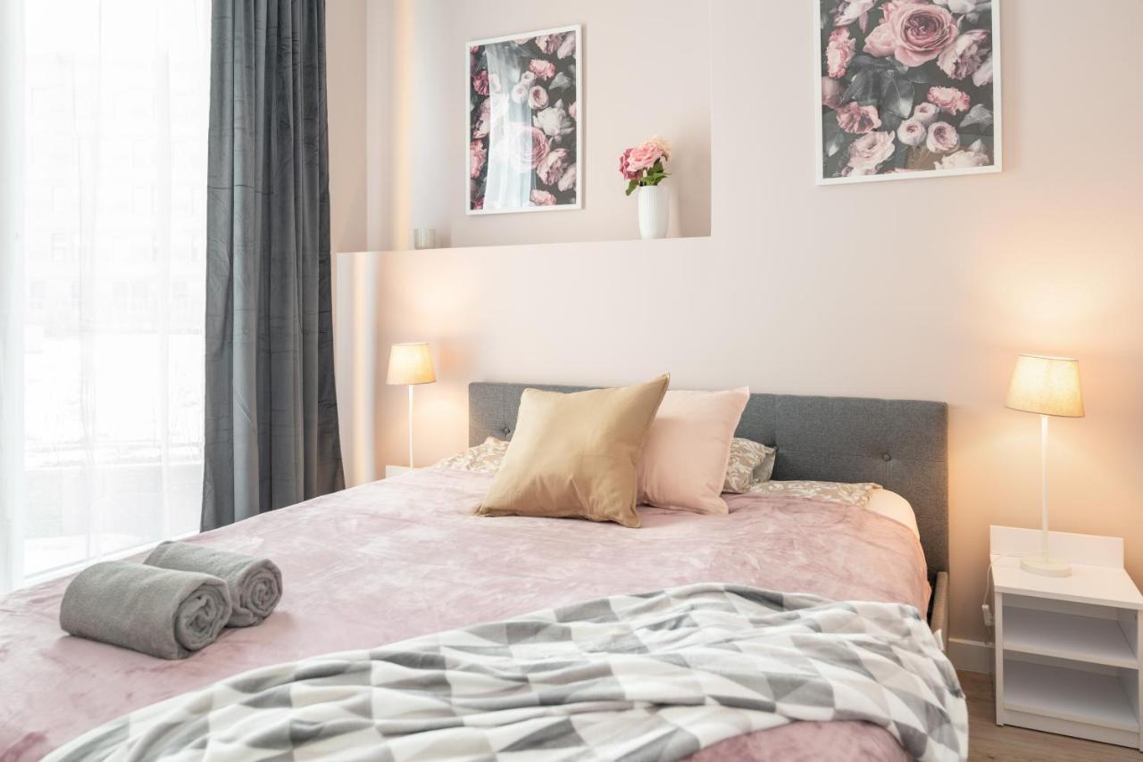 Superapart Aignera Apt 4, Family Friendly Oasis Warsaw Ngoại thất bức ảnh