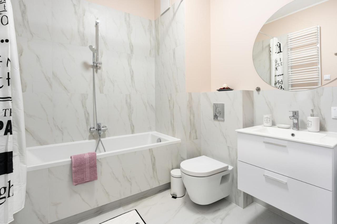 Superapart Aignera Apt 4, Family Friendly Oasis Warsaw Ngoại thất bức ảnh